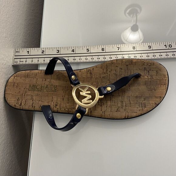 Michael Kors Women's Gold Logo Flip Flops Navy Cork Bottom Size 8 - Picture 5 of 7